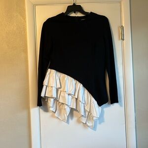 Black & White ruffle blouse!